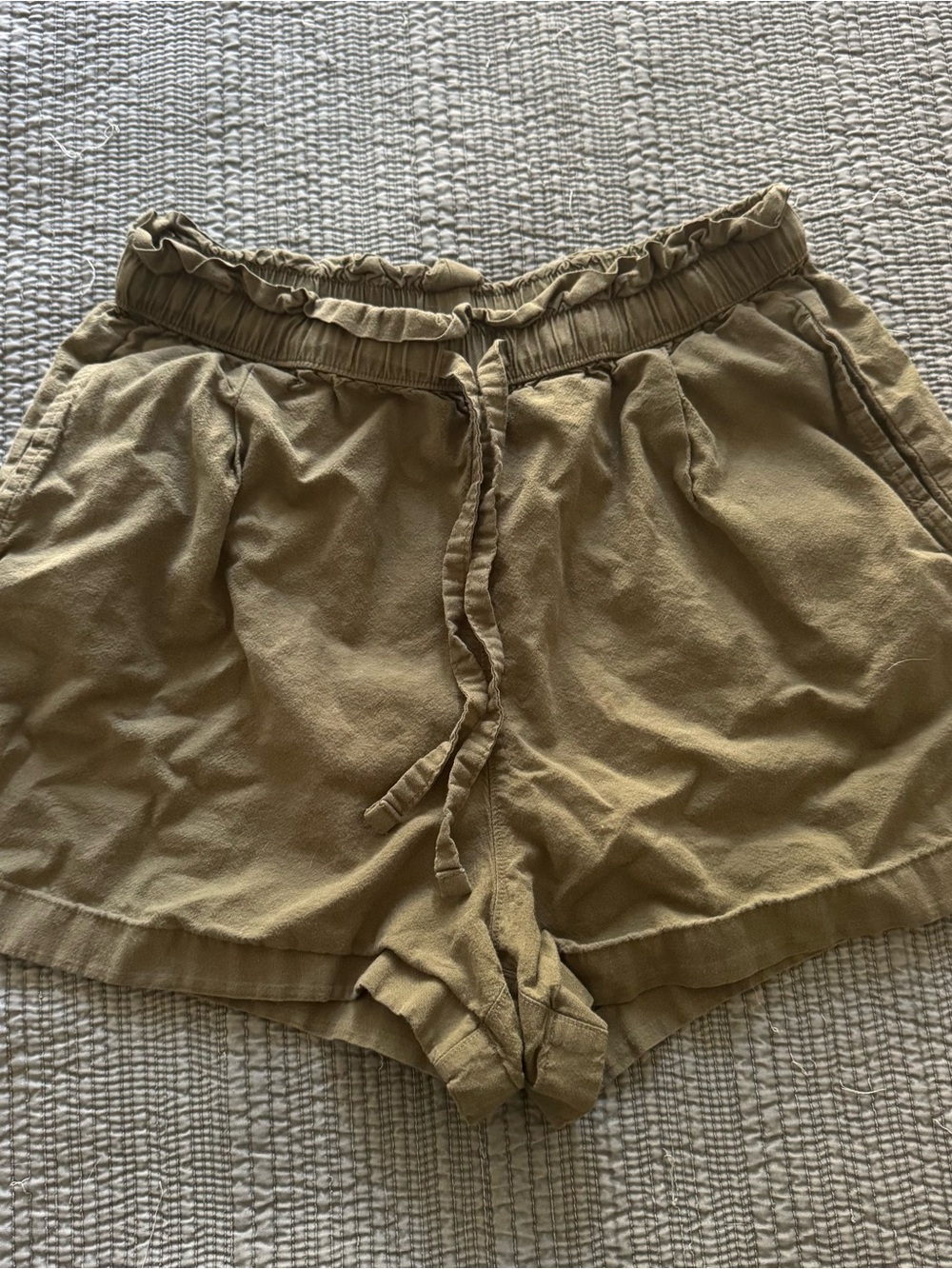 Uniqlo Women's High-Waist Ruffle Drawstring Shorts - Olive Green